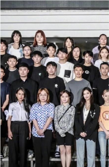 娱乐圈死后爆料,揭开明星背后的真相 第3张 娱乐圈死后爆料,揭开明星背后的真相 第3张